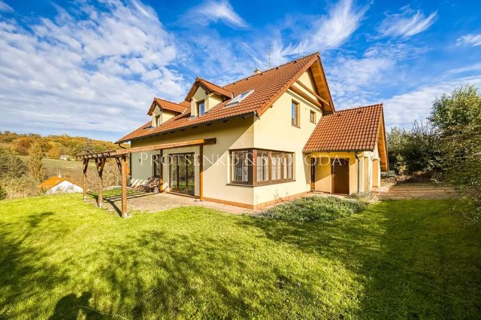 Prodej rodinného domu, Mořina, 239 m2