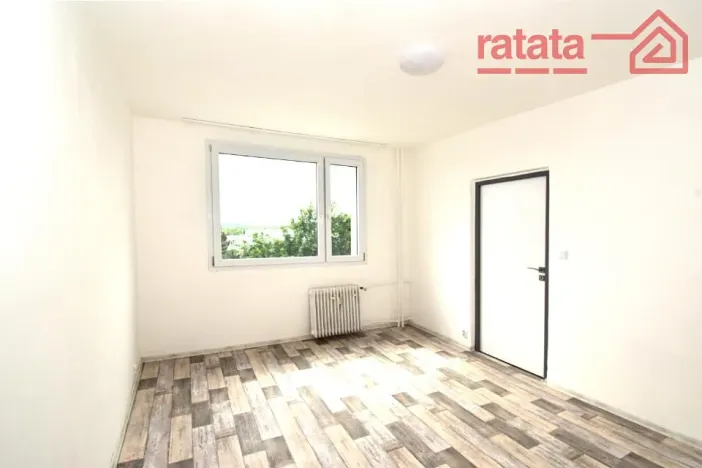 Pronájem bytu 1+1, Chomutov, Jirkovská, 36 m2