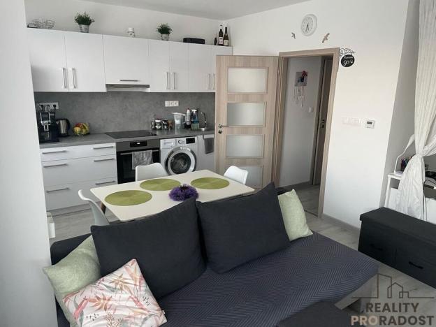 Pronájem bytu 1+kk, Šumperk, Bludovská, 36 m2