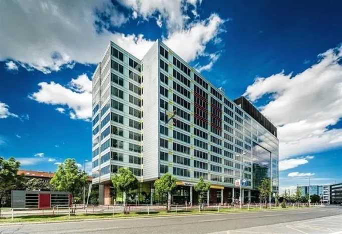 Pronájem kanceláře, Praha - Krč, Olbrachtova, 227 m2