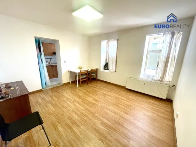 Pronájem bytu 2+1, Mariánské Lázně, Zeyerova, 84 m2