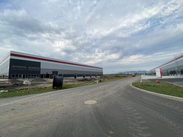 Pronájem výrobních prostor, Lovosice, 20810 m2