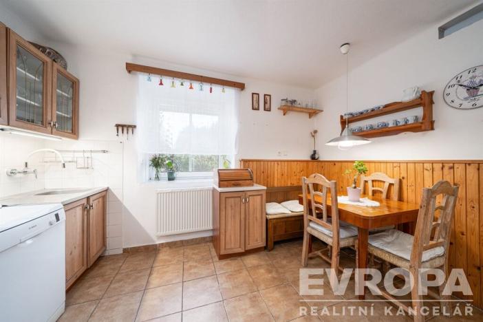 Prodej bytu 2+1, Stará Paka - Karlov, 72 m2