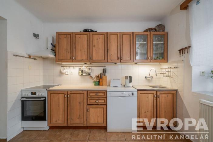 Prodej bytu 2+1, Stará Paka - Karlov, 72 m2