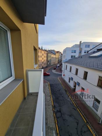 Prodej bytu 3+1, Opava - Město, U Fortny, 72 m2