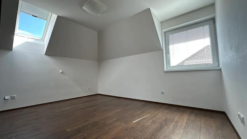 Prodej bytu 4+kk, Luhačovice, 109 m2