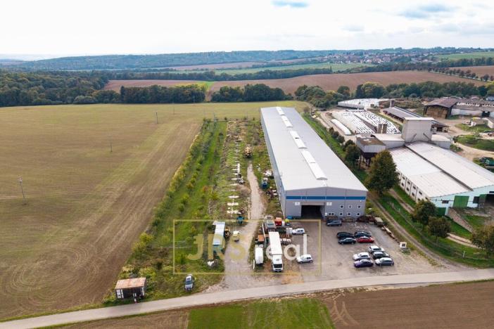 Pronájem výrobních prostor, Zakřany, 2636 m2