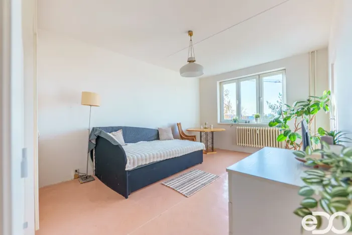 Prodej bytu 2+1, Praha, Olbramovická, 57 m2