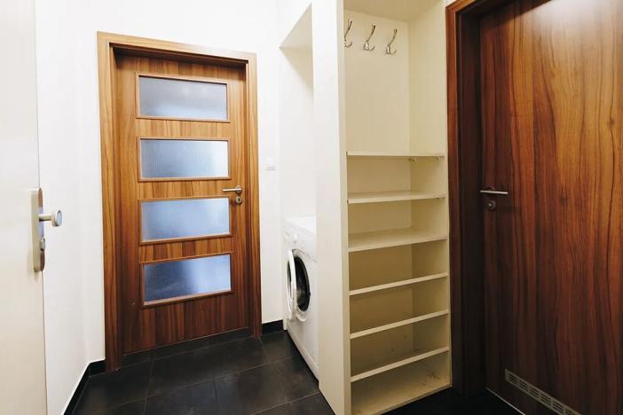 Prodej bytu 2+kk, Praha - Troja, Mazurská, 51 m2