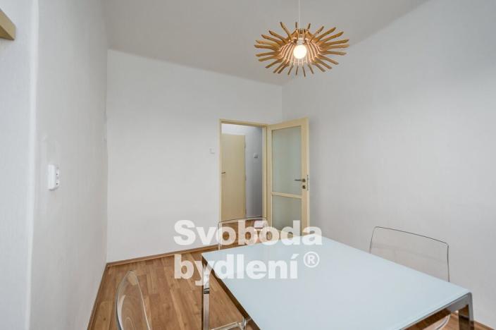 Pronájem bytu 2+kk, Praha - Střešovice, Za Hládkovem, 39 m2