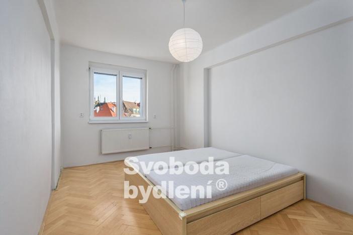 Pronájem bytu 2+kk, Praha - Střešovice, Za Hládkovem, 39 m2