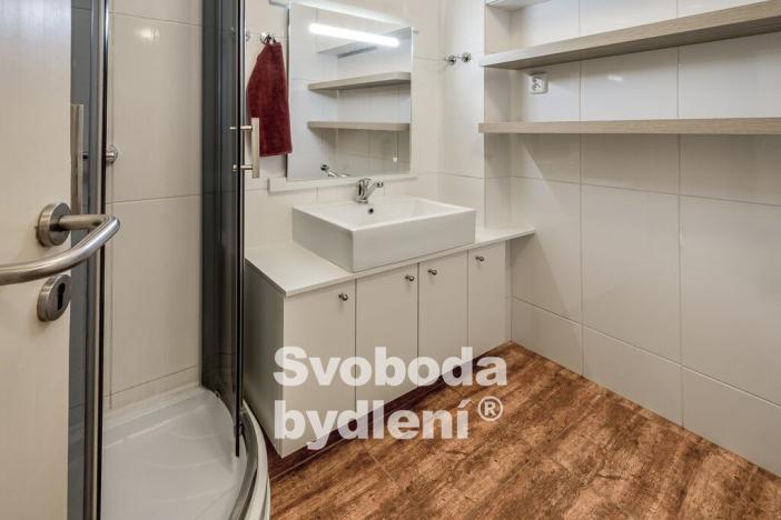 Pronájem bytu 2+kk, Praha - Střešovice, Za Hládkovem, 39 m2