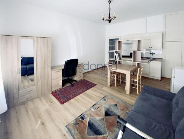 Pronájem bytu 1+kk, Praha, Slezská, 29 m2