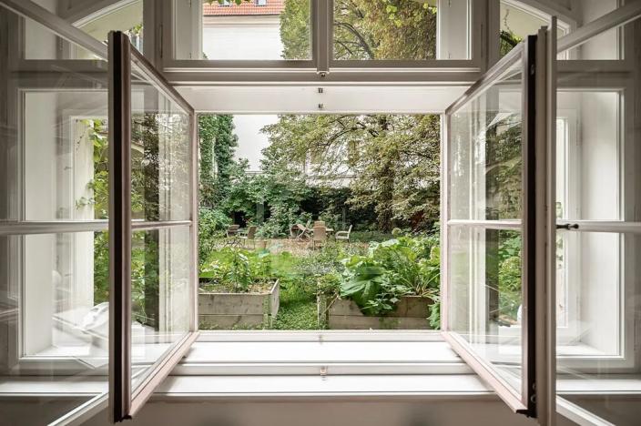 Pronájem bytu 2+kk, Praha - Staré Město, Liliová, 62 m2