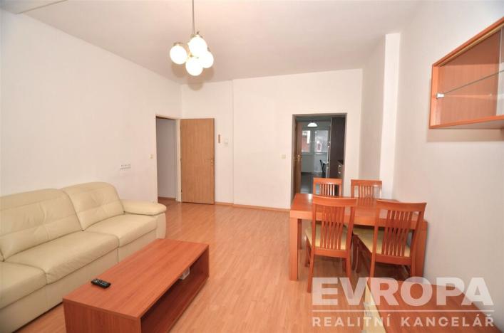 Pronájem bytu 3+1, Karlovy Vary, náměstí Dr. M. Horákové, 81 m2