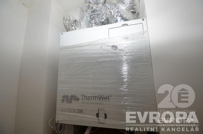 Prodej komerční nemovitosti, Praha - Žižkov, U božích bojovníků, 47 m2