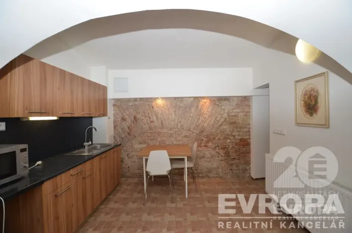 Prodej komerční nemovitosti, Praha - Žižkov, U božích bojovníků, 47 m2