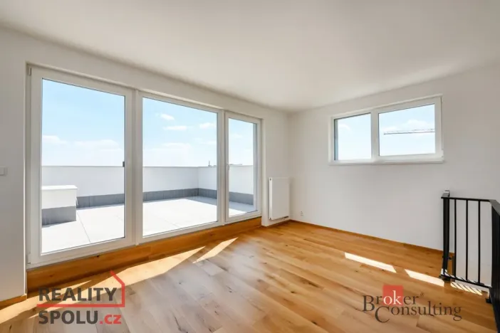 Prodej bytu 3+kk, Plzeň - Skvrňany, Františka Kováříka, 197 m2