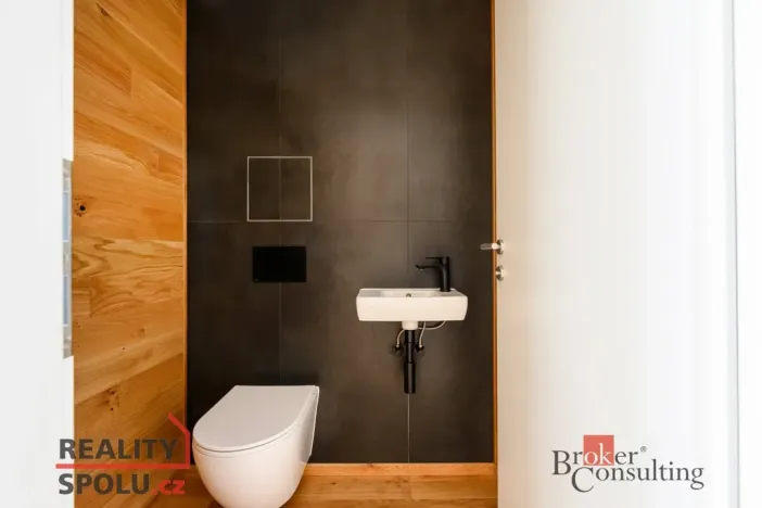 Prodej bytu 3+kk, Plzeň - Skvrňany, Františka Kováříka, 197 m2