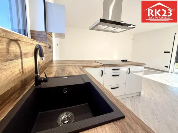 Prodej rodinného domu, Velká Hleďsebe, K Malé Hleďsebi, 177 m2