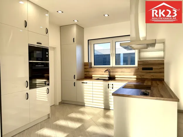 Prodej rodinného domu, Velká Hleďsebe, K Malé Hleďsebi, 177 m2