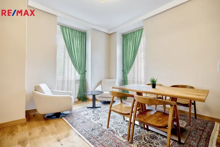 Prodej bytu 3+kk, Karlovy Vary, Sadová, 115 m2