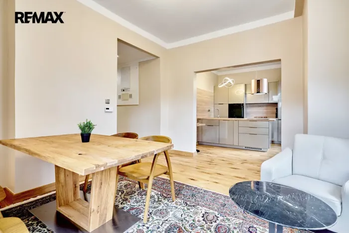 Prodej bytu 3+kk, Karlovy Vary, Sadová, 115 m2