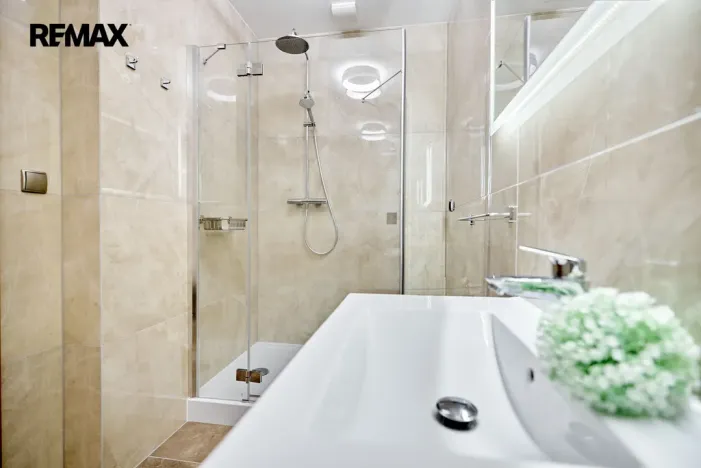 Prodej bytu 3+kk, Karlovy Vary, Sadová, 115 m2