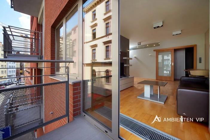 Pronájem bytu 1+kk, Brno, Kopečná, 39 m2