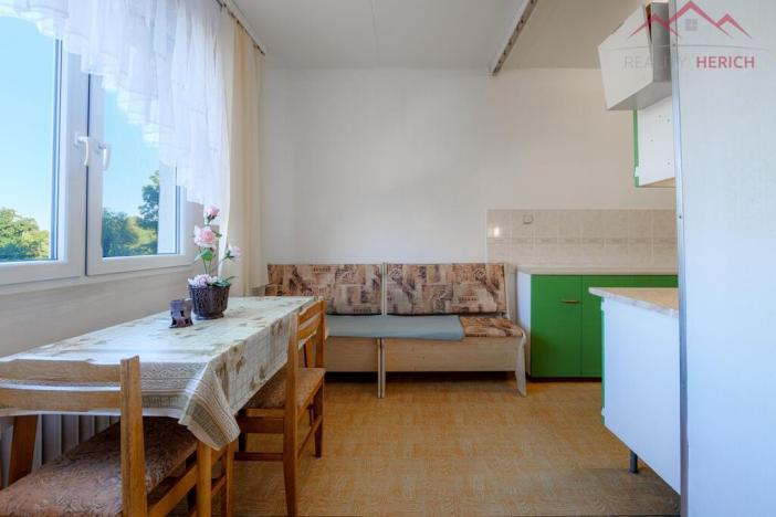 Pronájem bytu 2+1, Chomutov, Kundratická, 65 m2