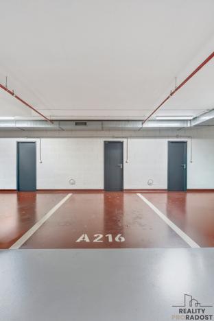 Pronájem bytu 2+kk, Praha - Holešovice, Sanderova, 65 m2