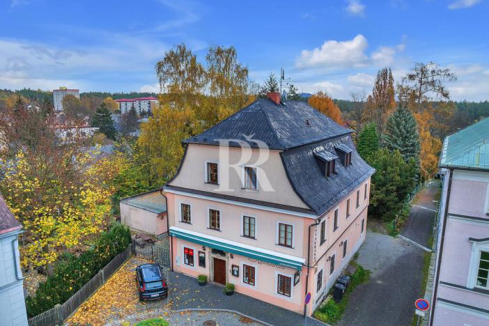 Prodej činžovního domu, Nový Bor, nám. Míru, 507 m2