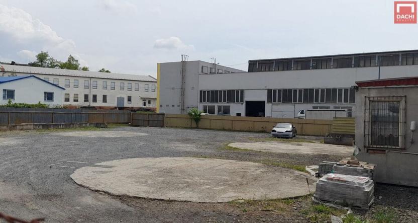 Prodej komerčního pozemku, Šternberk, 1400 m2