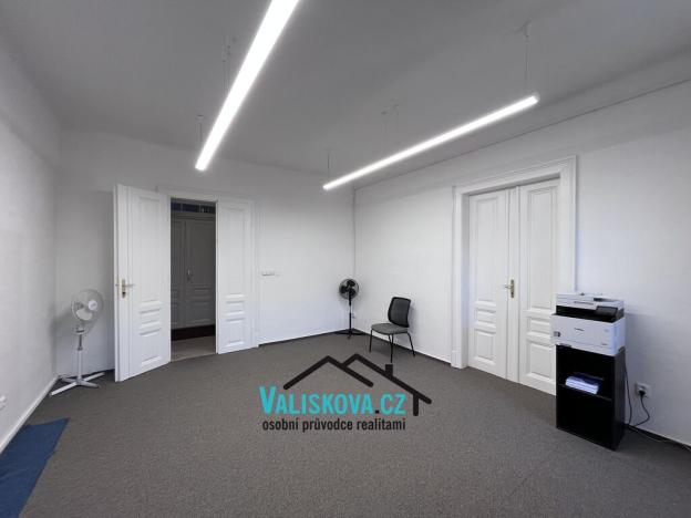 Pronájem kanceláře, Kroměříž, Kollárova, 93 m2