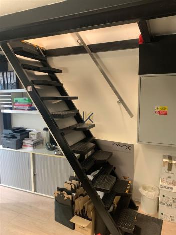 Pronájem obchodního prostoru, Praha - Karlín, Šaldova, 57 m2