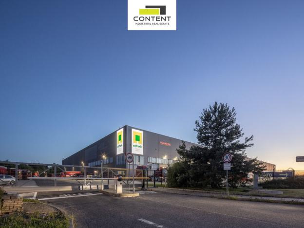 Pronájem skladu, Kozomín, 3000 m2