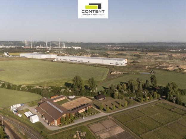 Pronájem skladu, Kozomín, 3000 m2