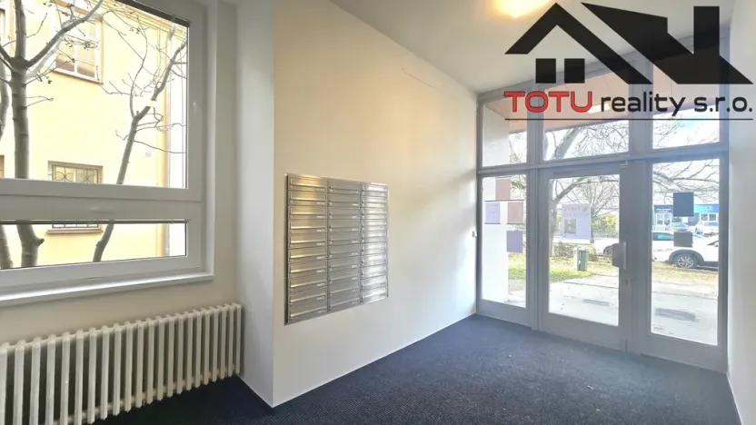 Pronájem kanceláře, Chrudim, Palackého třída, 19 m2