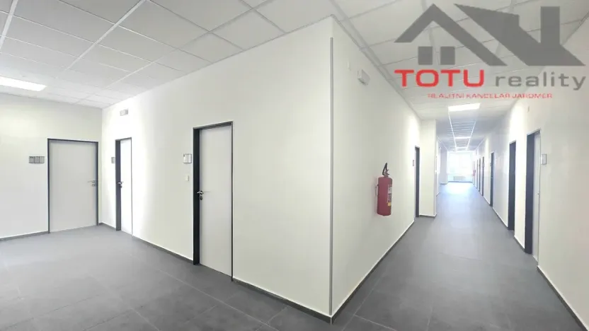Pronájem kanceláře, Chrudim, Palackého třída, 61 m2