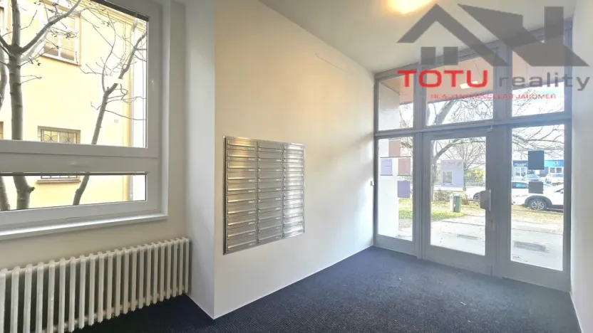 Pronájem kanceláře, Chrudim, Palackého třída, 61 m2