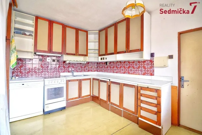 Prodej rodinného domu, Věcov, 318 m2