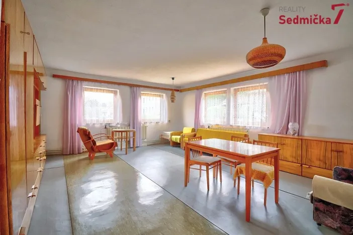 Prodej rodinného domu, Věcov, 318 m2