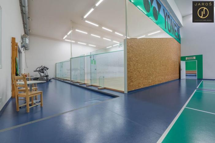 Pronájem kanceláře, Buštěhrad, Náměstí, 576 m2