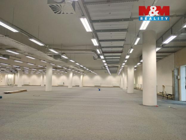 Pronájem obchodního prostoru, Děčín, Plzeňská, 2013 m2