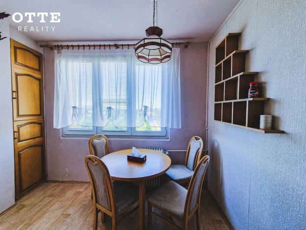 Prodej bytu 3+1, Plzeň, Macháčkova, 69 m2