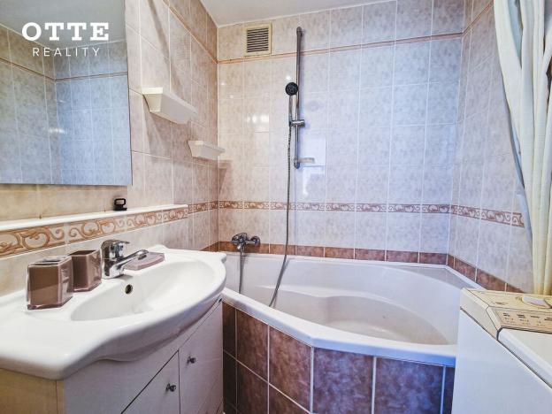 Prodej bytu 3+1, Plzeň, Macháčkova, 69 m2