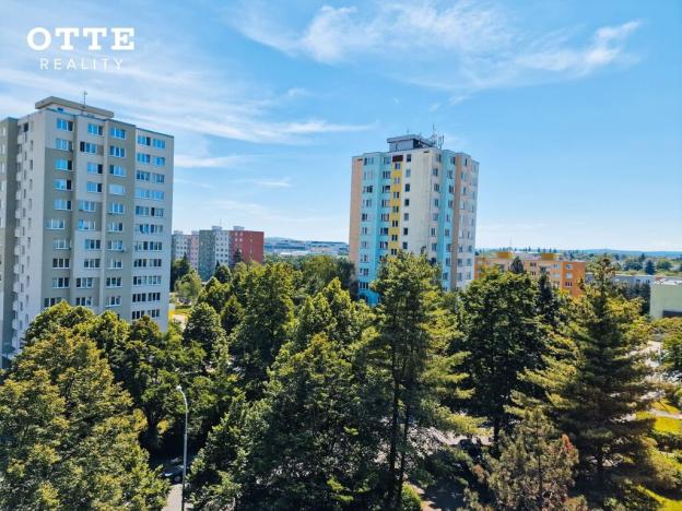 Prodej bytu 3+1, Plzeň, Macháčkova, 69 m2