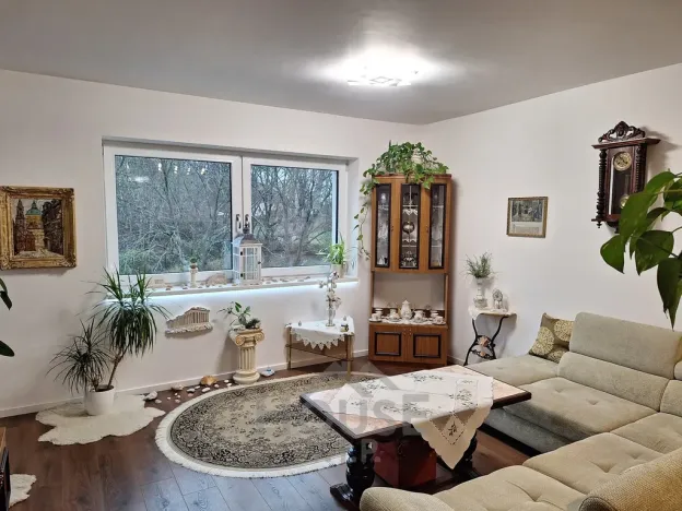 Prodej bytu 2+kk, Praha - Vysočany, Spojovací, 64 m2