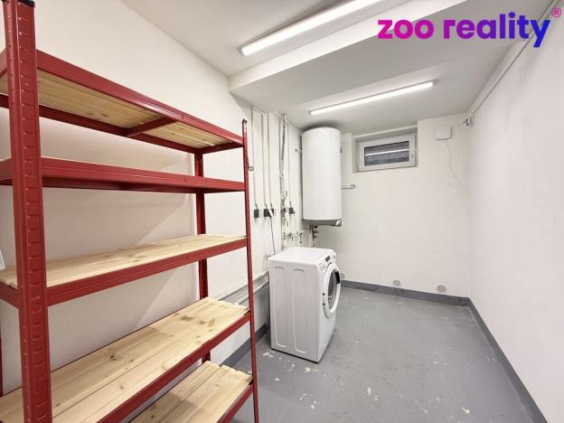 Pronájem bytu 2+kk, Chomutov, Maxima Gorkého, 45 m2