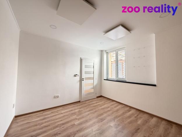 Pronájem bytu 2+kk, Chomutov, Maxima Gorkého, 45 m2